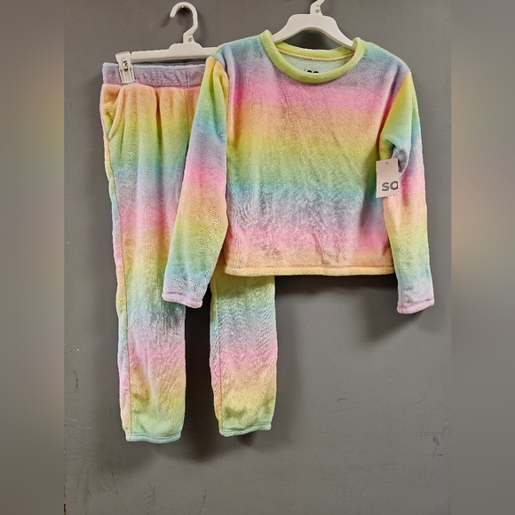 Girls 4-16 SO Crew Lounge Set - Picture 1 of 4